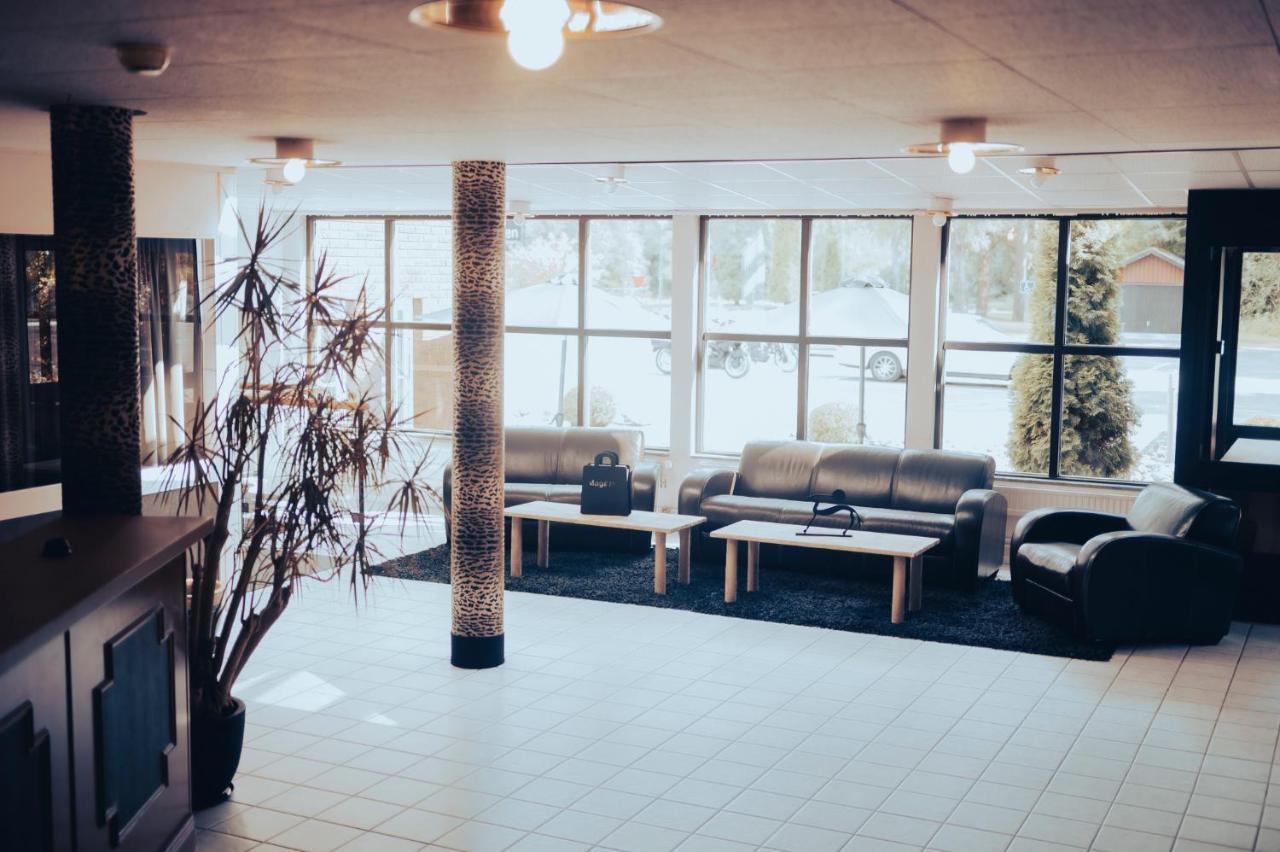 Nadden Hotell & Konferens Ramnäs Buitenkant foto