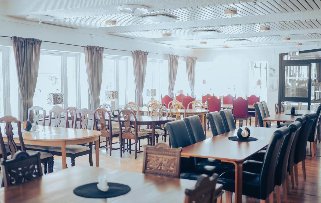 Nadden Hotell & Konferens Ramnäs Buitenkant foto